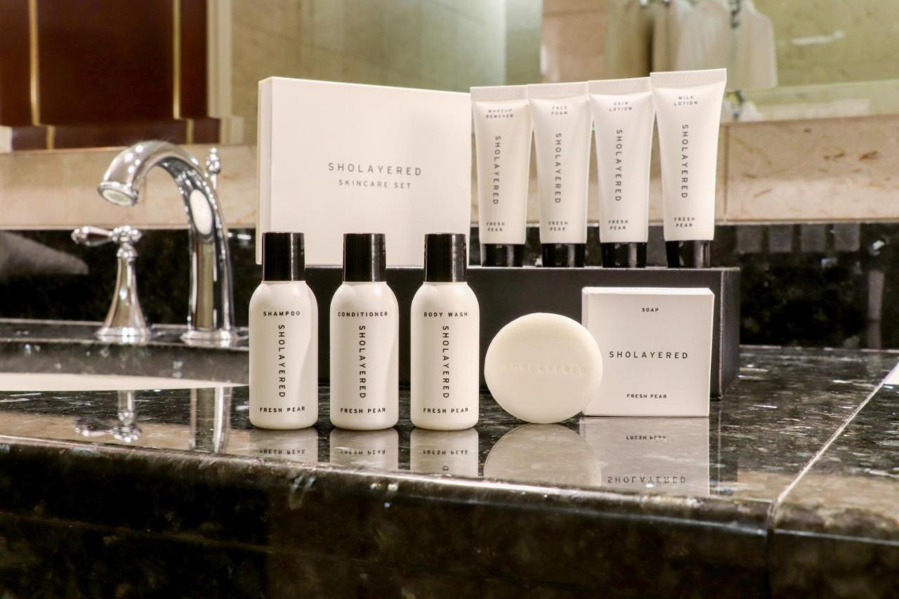 Premier Hotel -Tsubaki- Sapporo Exterior foto A selection of the amenities provided by the hotel